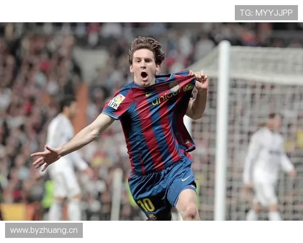 莱万多夫斯基与梅西对比