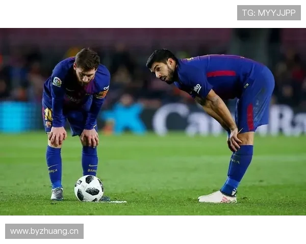 萨卡 vs 阿诺德:边路全能性与战术适配差异 萨卡 vs 阿诺德:边路全能性与战术适配差异